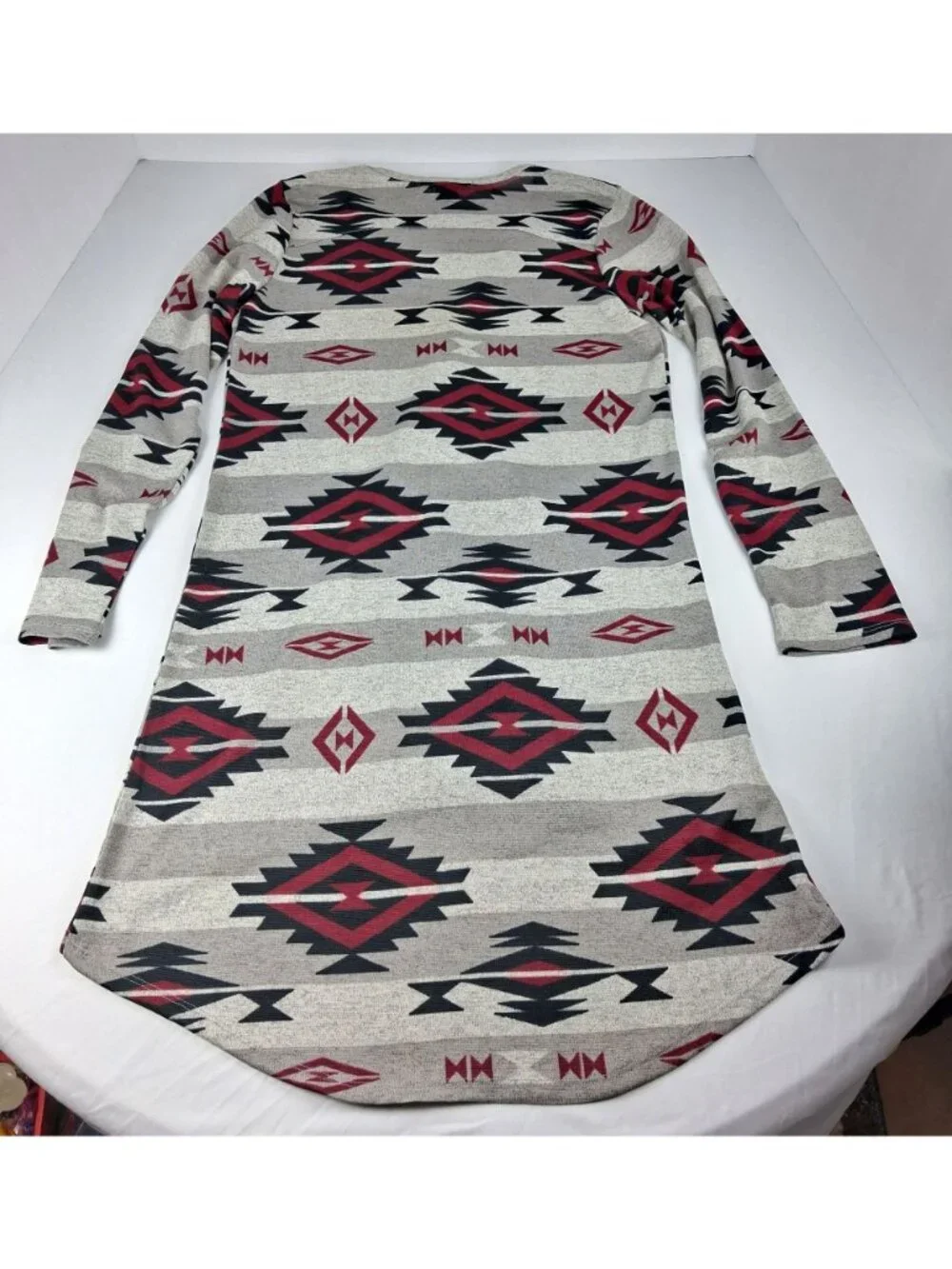 Living Doll Los Angeles Large Tribal Aztec Style Cardigan Sweater High-Low Hem - Picture 5 of 12